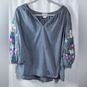 Liz Claiborne L Black and White Gingham Blouse with Floral embroidered accents